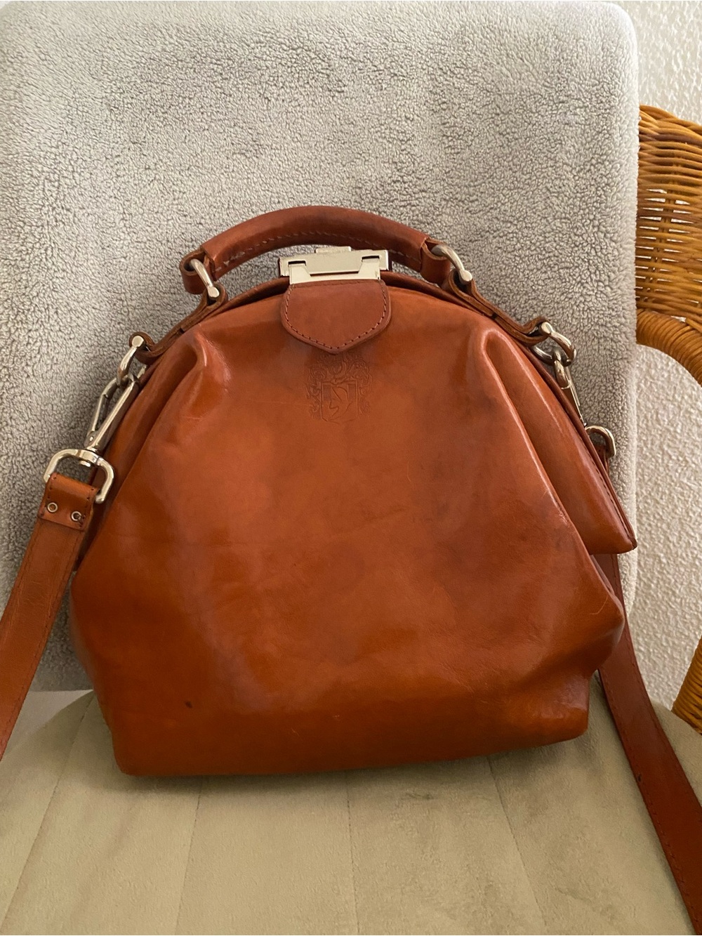 Cecile Jeanne Paris cognac  Leather Shoulder Bag /crossbody - Black Lined